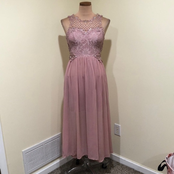 Francesca’s Collection City Triangles Midi Dress 1 Mauve Pink Floral Rhinestone - Picture 2 of 12